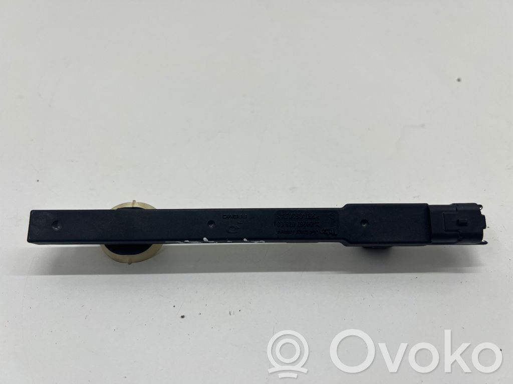 Peugeot 3008 III Interior comfort aerial antenna 
