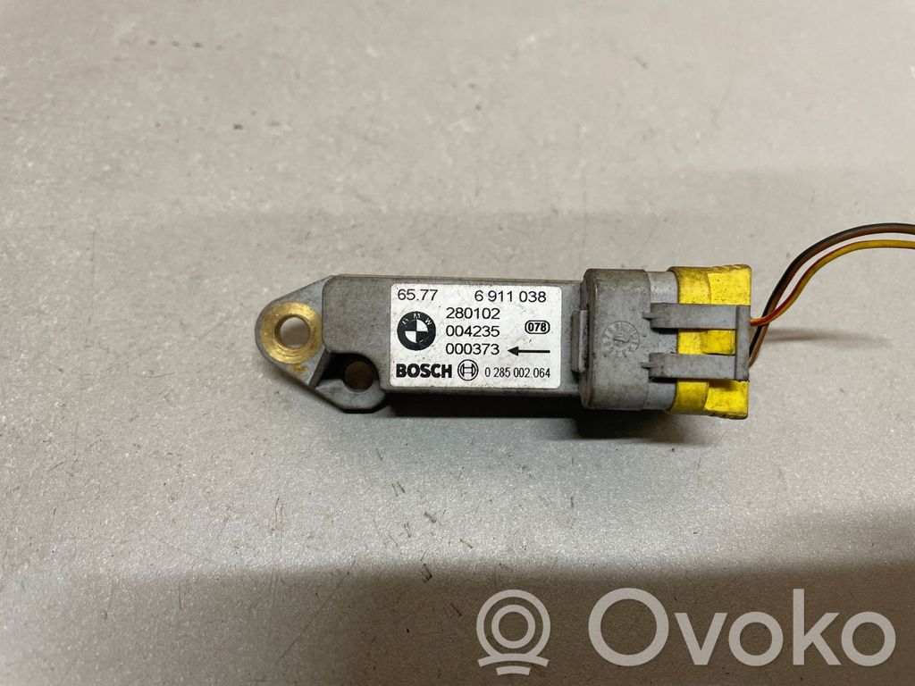 BMW X5 E53 Airbag deployment crash/impact sensor 