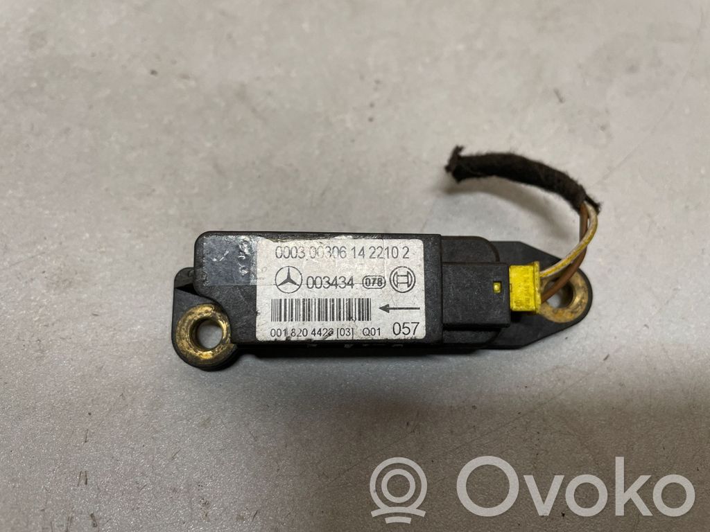 Mercedes-Benz C W203 Airbagsensor Crashsensor Drucksensor 