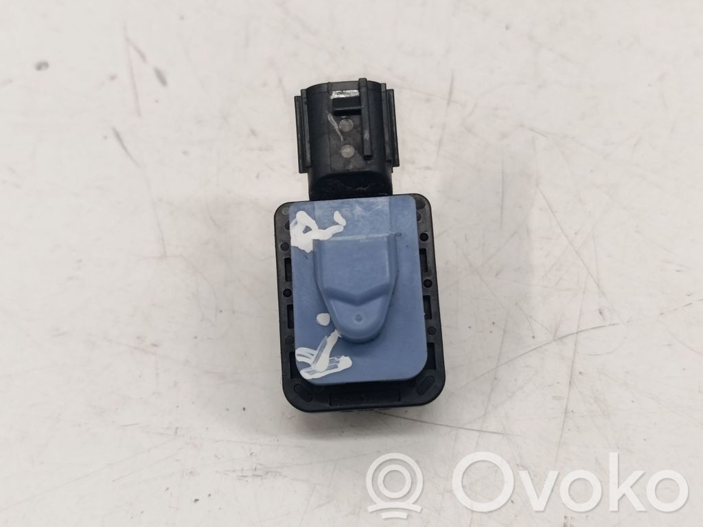 Toyota Yaris XP210 Sensor impacto/accidente para activar Airbag 