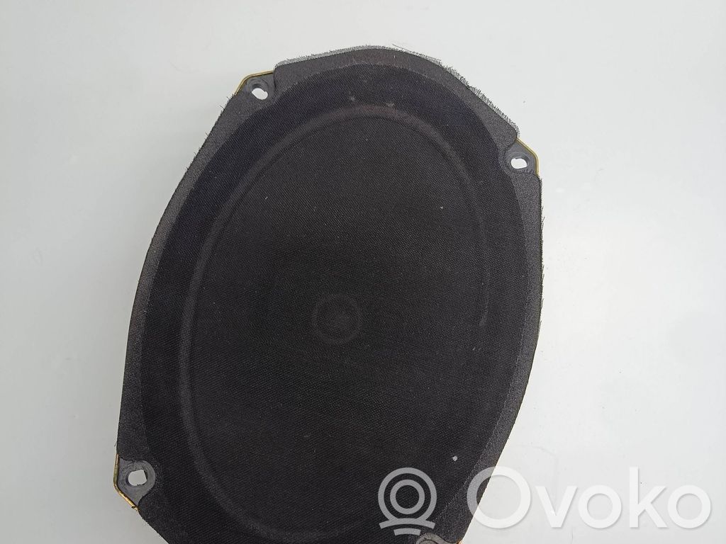 Dodge Caliber Skaļrunis (-i) priekšējās durvīs 