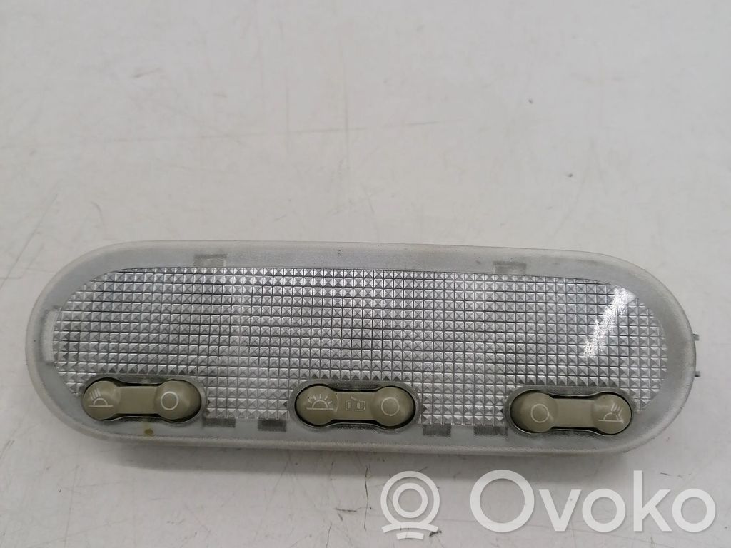 Nissan Note (E11) Priekinių vietų apšvietimo žibintas 