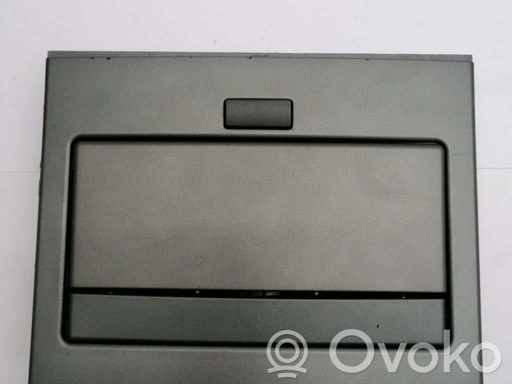 BMW 7 E65 E66 Rear seat light 