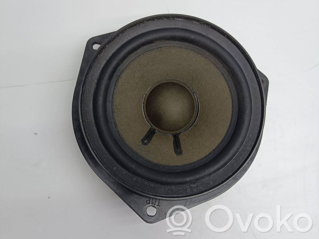 Opel Zafira B Takaoven kaiutin 
