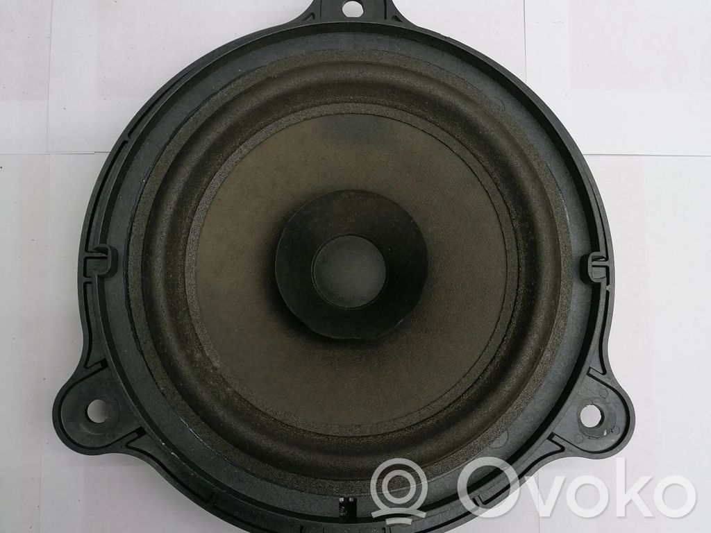 Nissan Primera Rear door speaker 