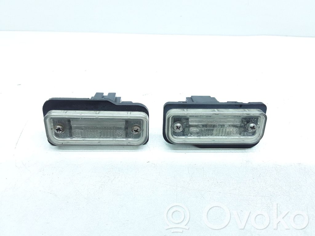 Lampa oświetlenia tylnej tablicy rejestracyjnej   A2038200256