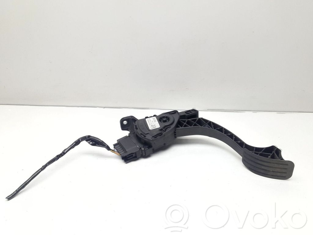Ford Mondeo MK IV Akceleratoriaus pedalas 