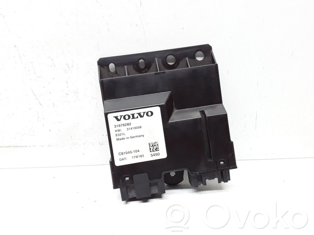 Volvo S90, V90 Tailgate/trunk control unit/module 