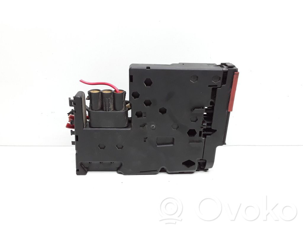 Mercedes-Benz C W204 Cableado positivo 