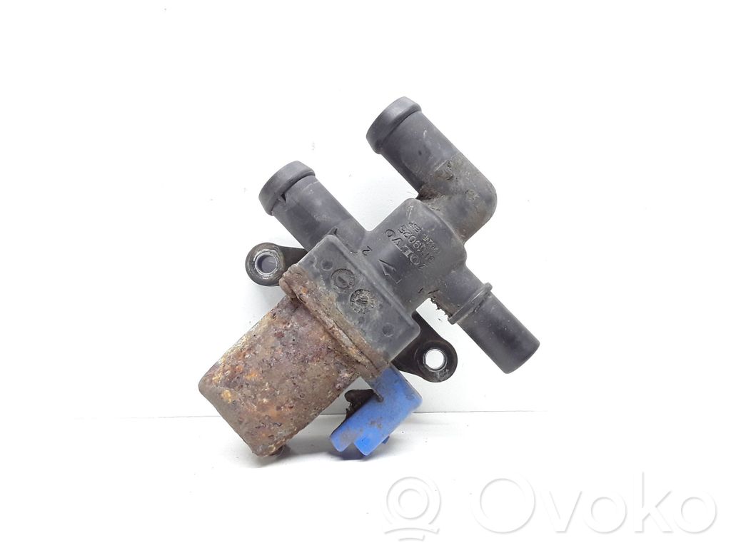 Volvo V60 Coolant heater control valve 