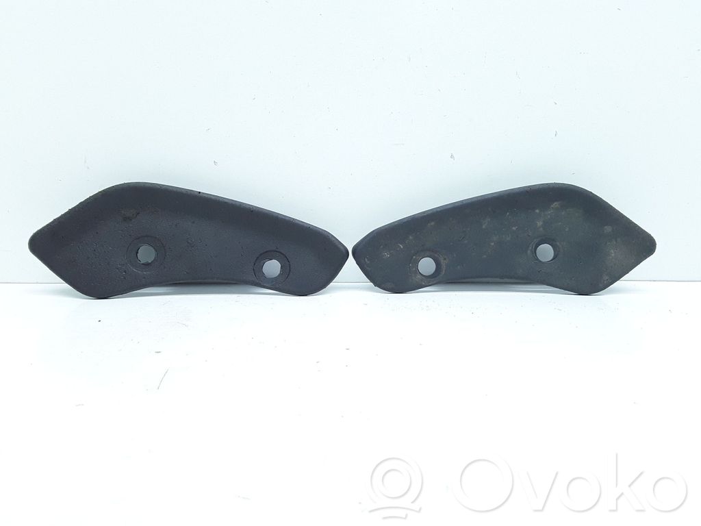 Volvo V50 Front mudguard 