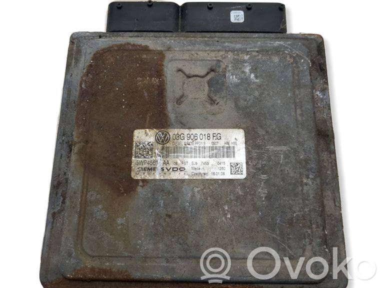 Volkswagen PASSAT B6 Engine control unit/module 