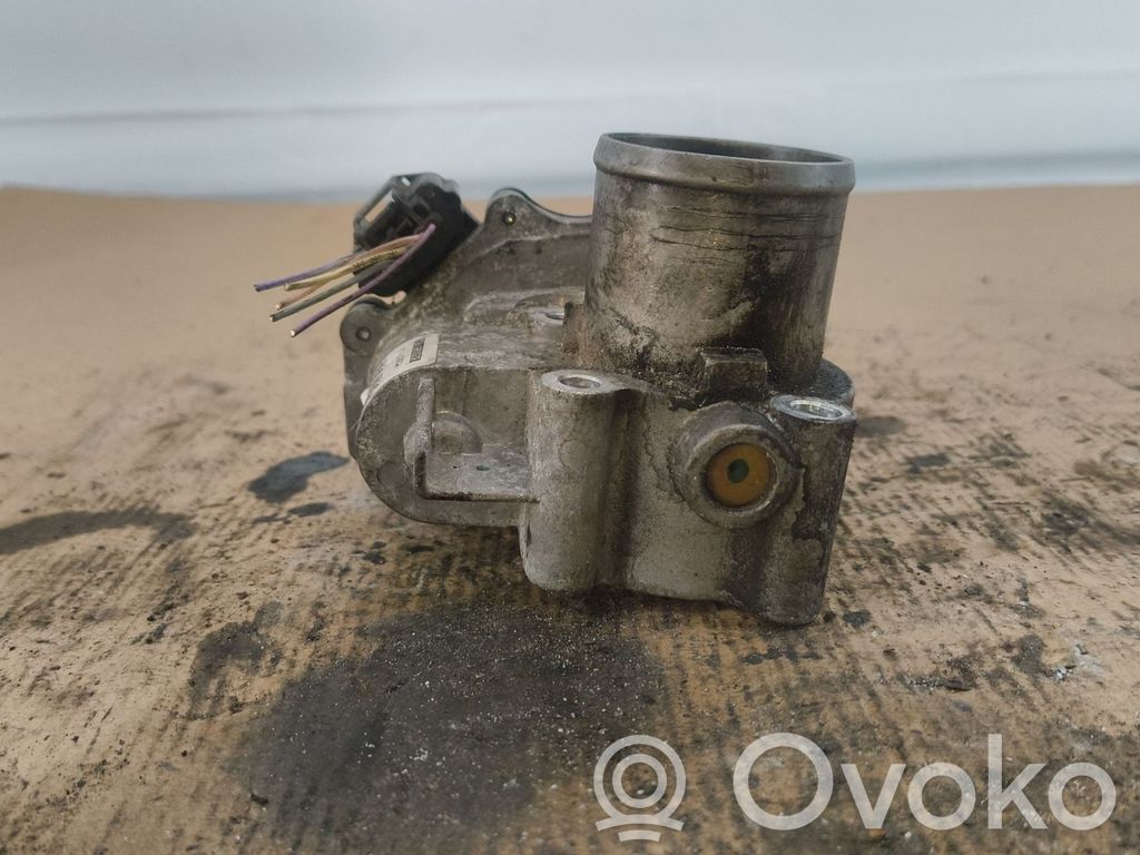 Nissan NV400 Throttle valve 