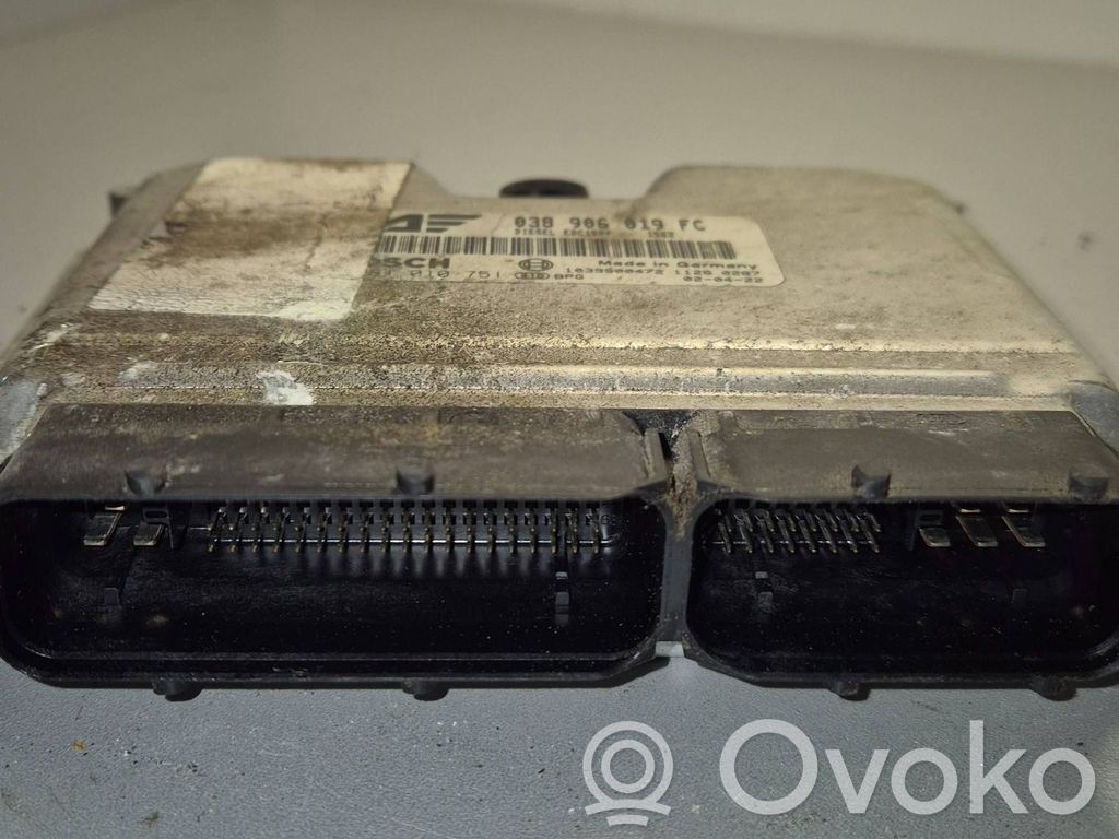 Volkswagen Sharan Engine control unit/module 
