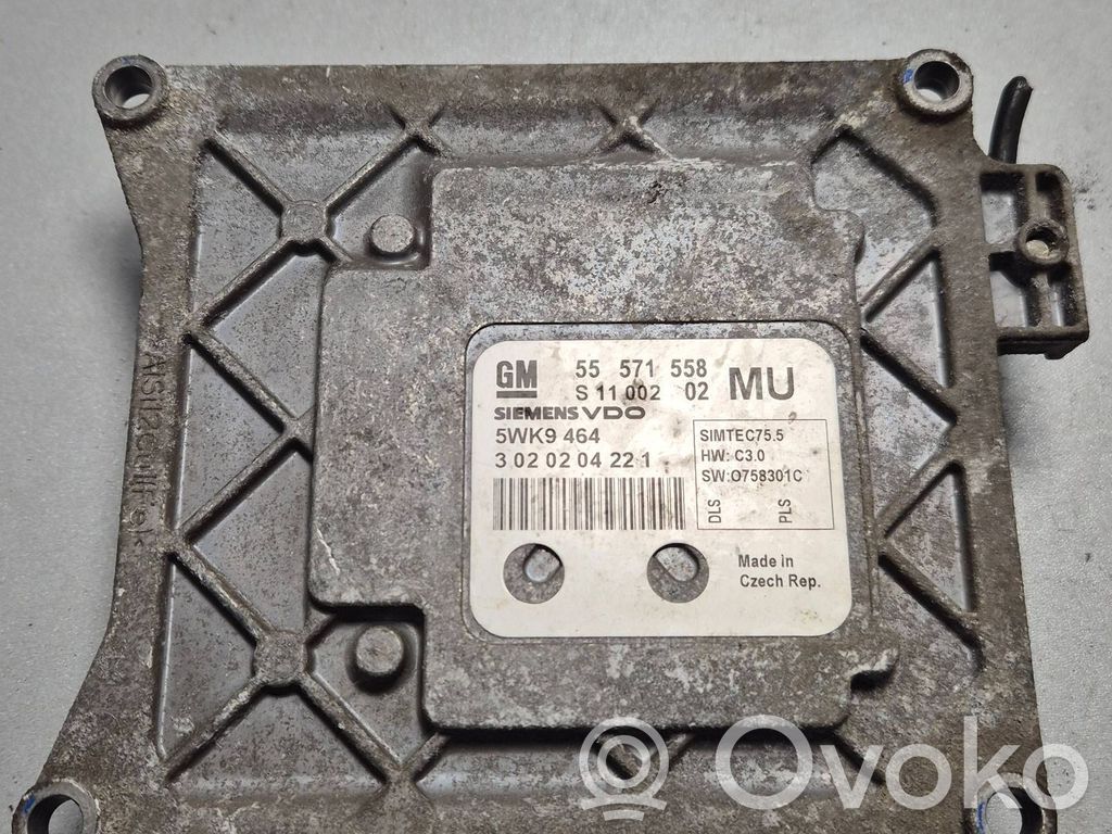 Opel Zafira A Engine control unit/module 