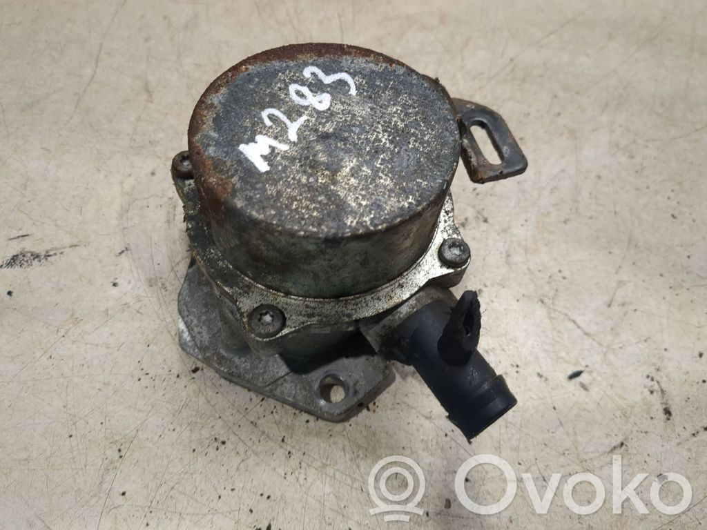 Dacia Duster Vacuum pump 