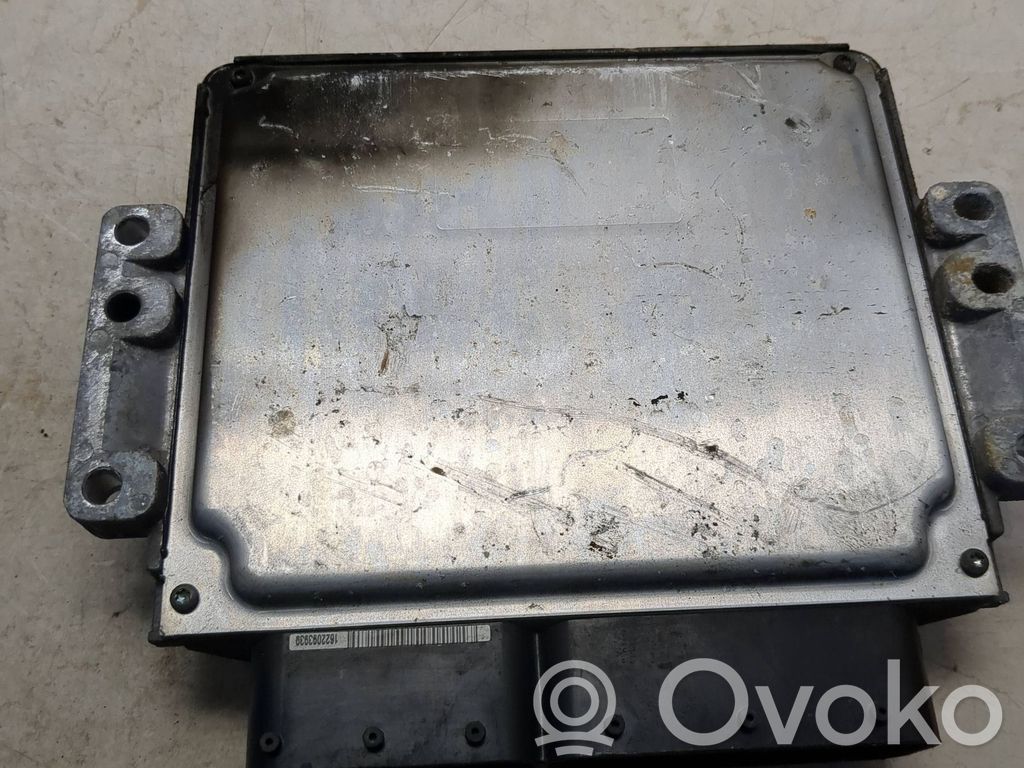 KIA Rio Engine control unit/module 