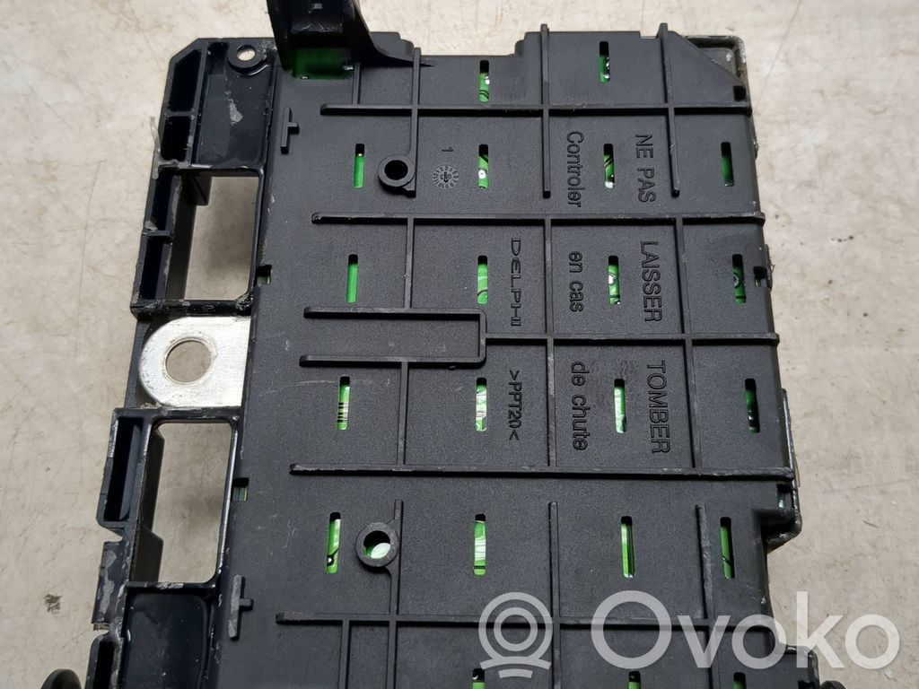 Peugeot 307 Drošinātāju bloks 