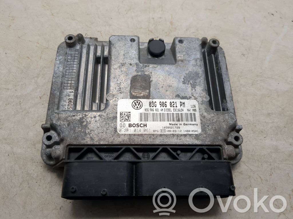 Volkswagen Golf V Engine control unit/module 