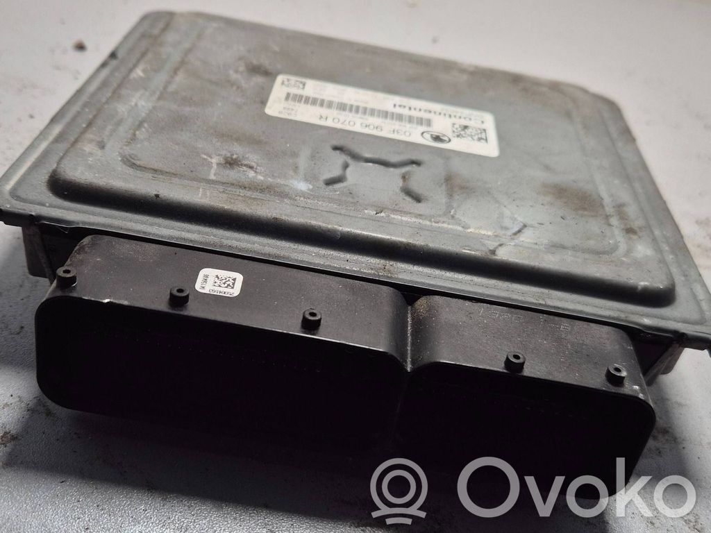 Skoda Fabia Mk2 (5J) Engine control unit/module 