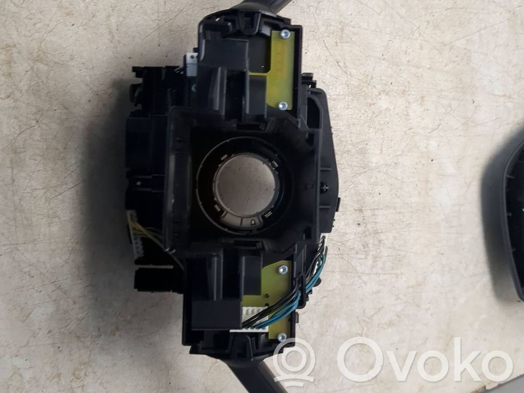 Seat Leon (5F) Interruptor de control multifunción 