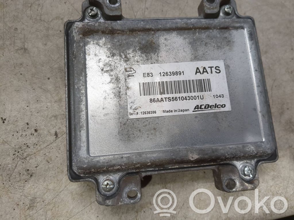 Opel Meriva B Engine control unit/module 
