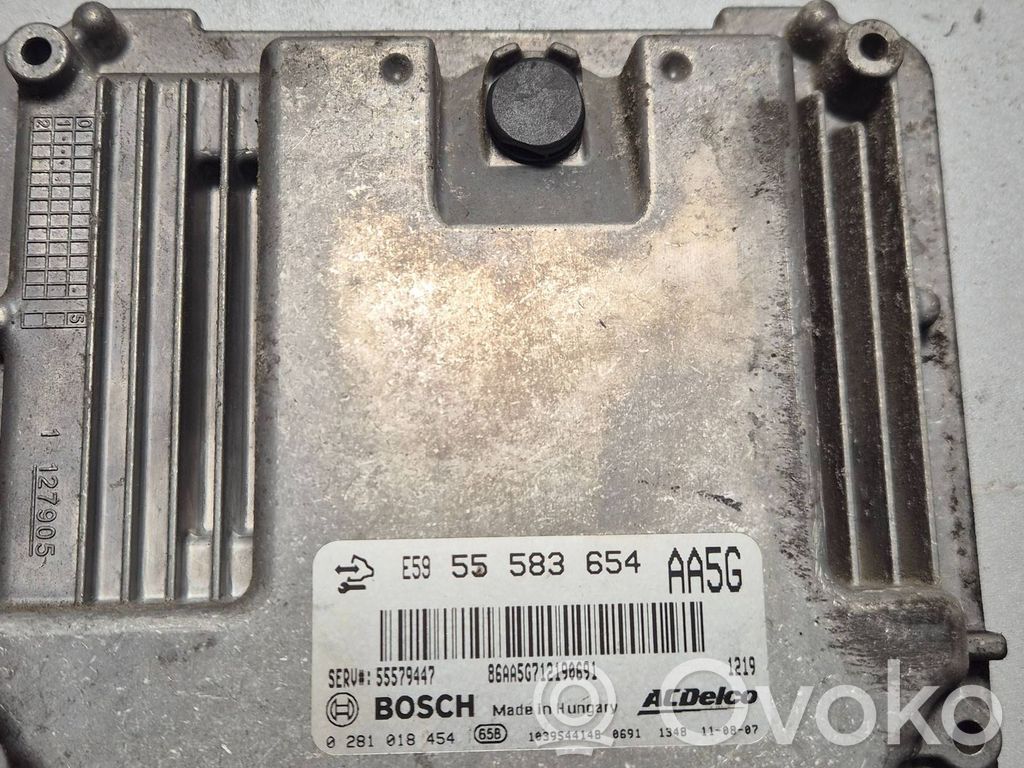 Opel Insignia A Engine control unit/module 