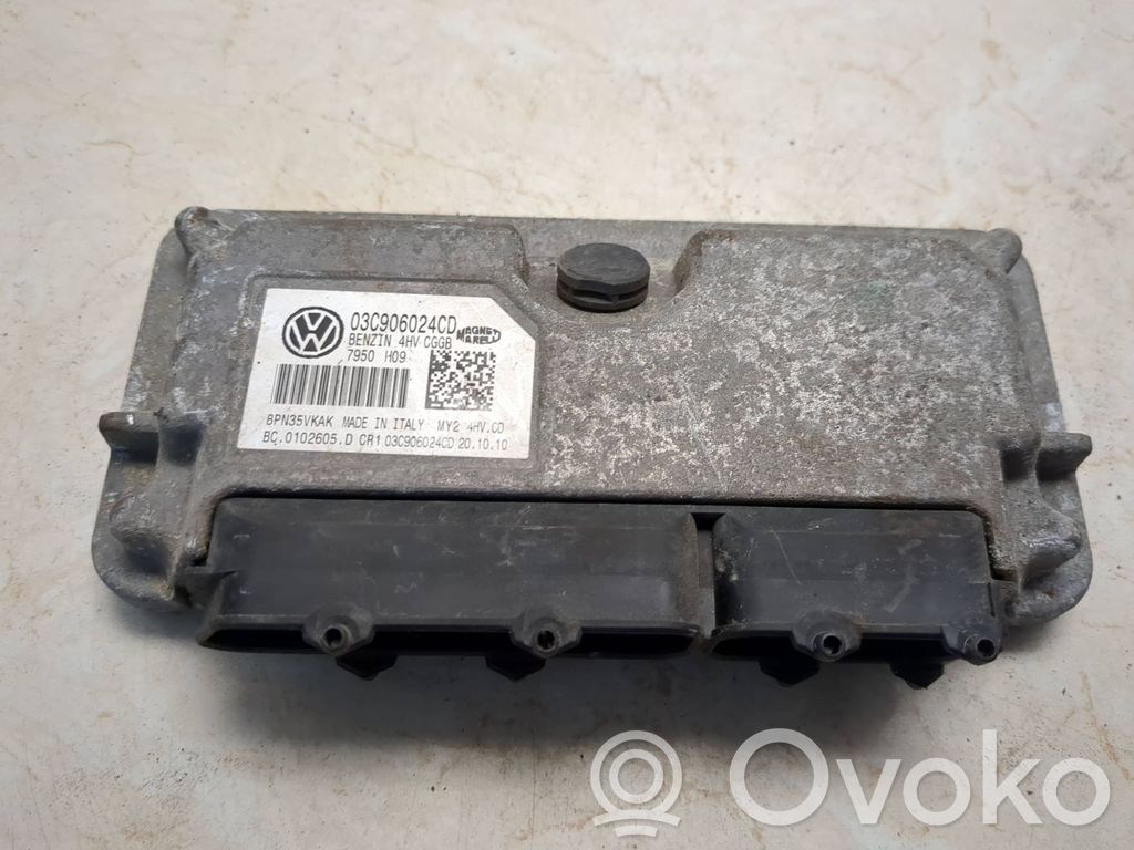 Volkswagen Polo IV 9N3 Engine control unit/module 