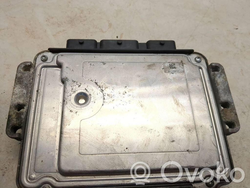 Peugeot 206 Engine control unit/module 