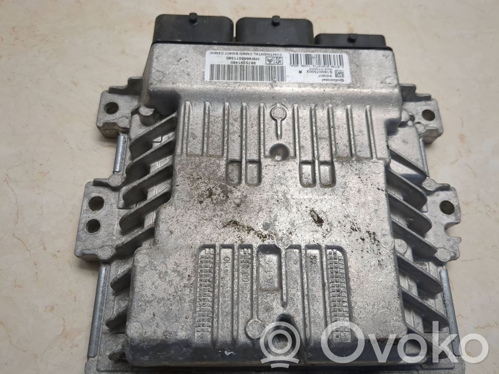 Peugeot 308 Engine control unit/module 