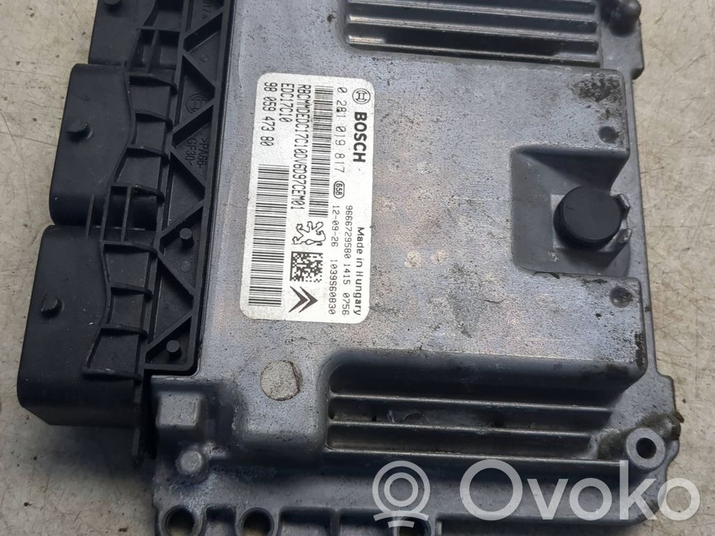 Peugeot 208 I Engine control unit/module 