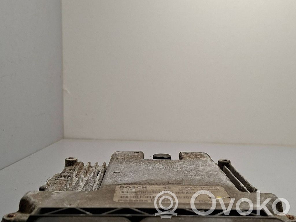 Peugeot 3008 II Engine control unit/module 
