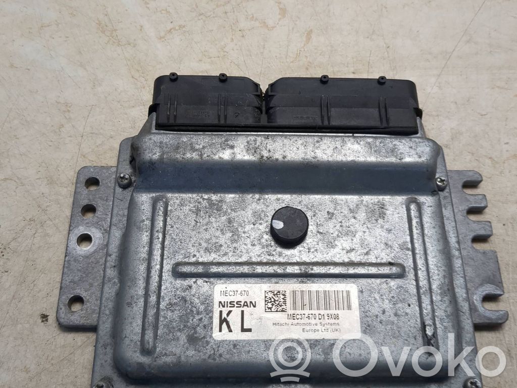 Engine control unit/module   MEC37670