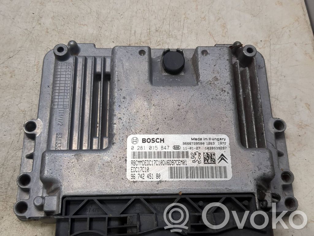 Citroen C4 I Engine control unit/module 