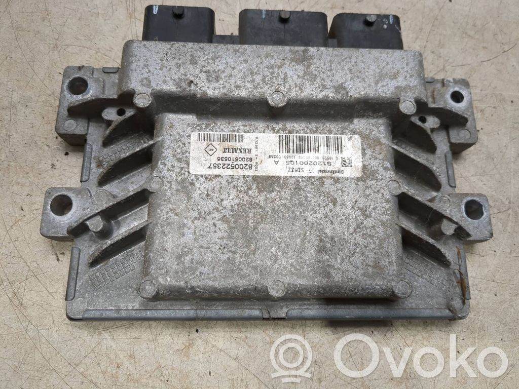Renault Clio III Engine control unit/module 