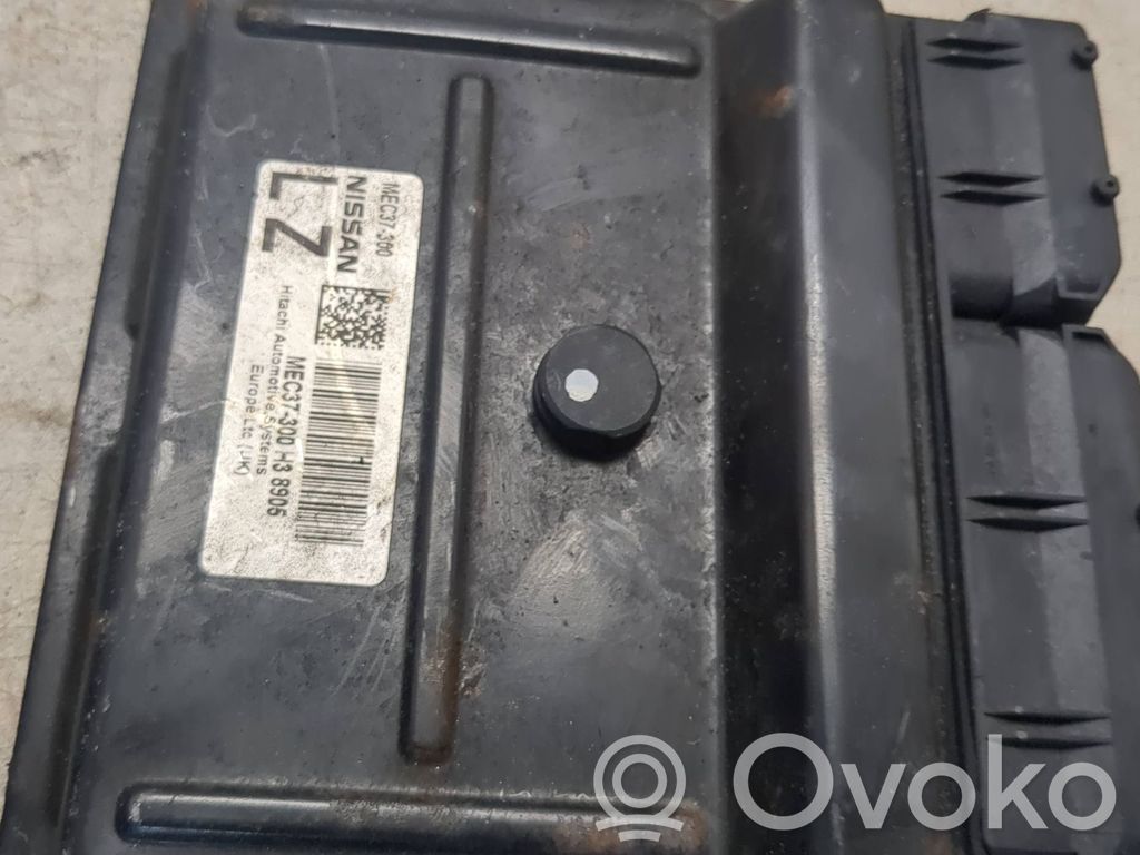 Nissan Micra C+C Engine control unit/module 