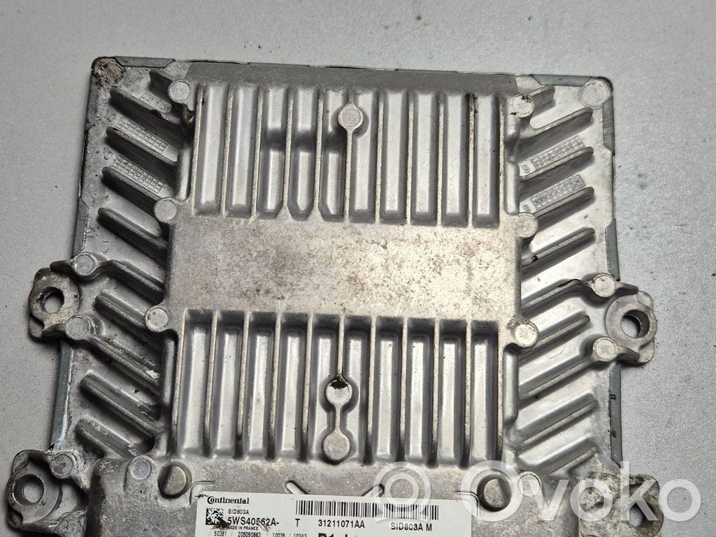 Volvo V50 Engine control unit/module ECU 