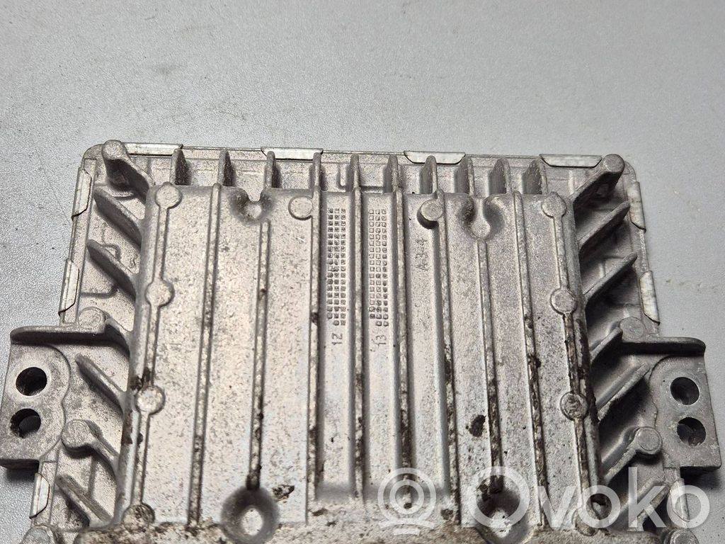 Nissan Qashqai Engine control unit/module 