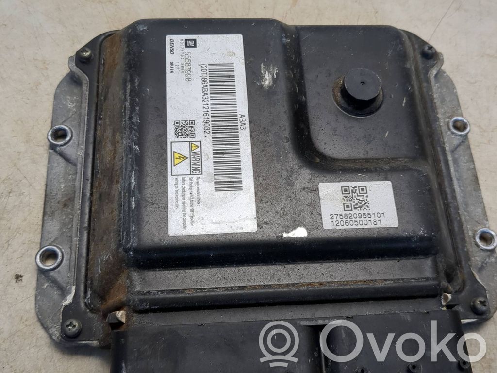 Opel Astra J Engine control unit/module 