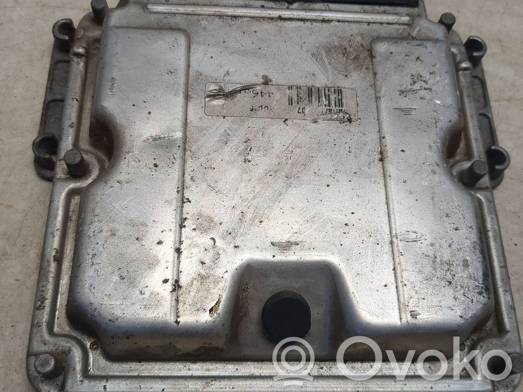 Peugeot 208 I Engine control unit/module 