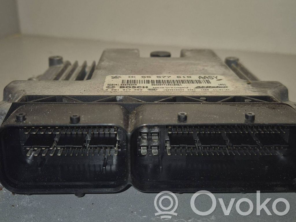Opel Insignia A Engine control unit/module 