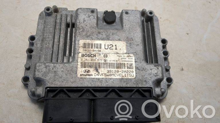 Hyundai i40 Engine control unit/module 