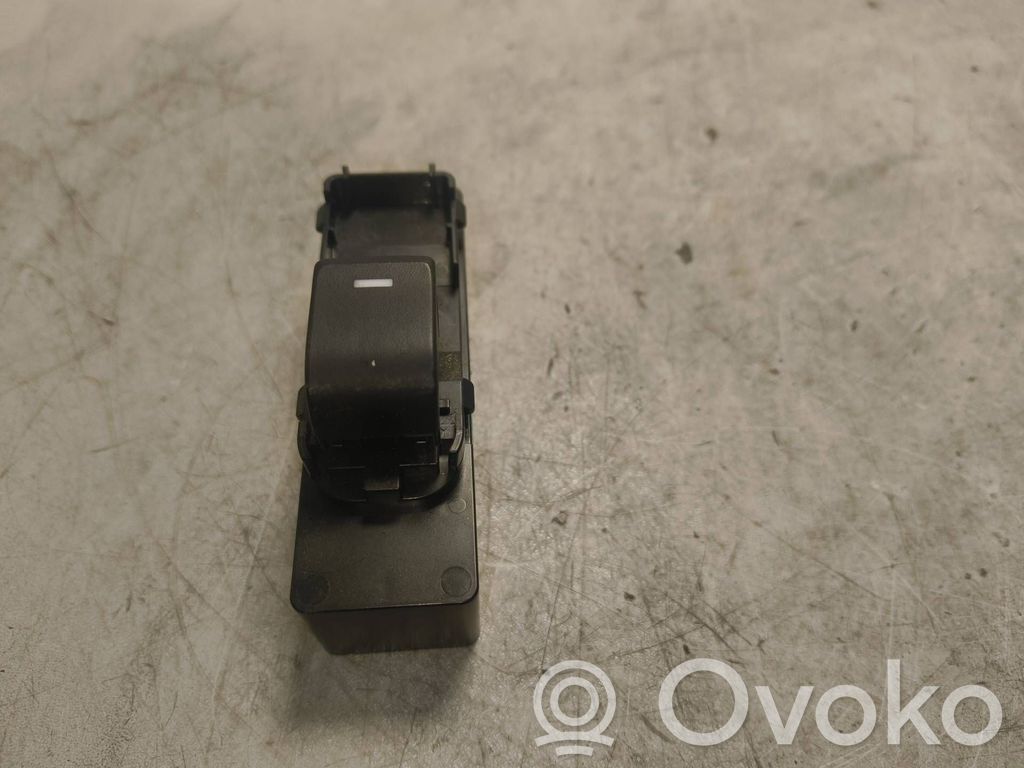 Mazda 6 Electric window control switch 