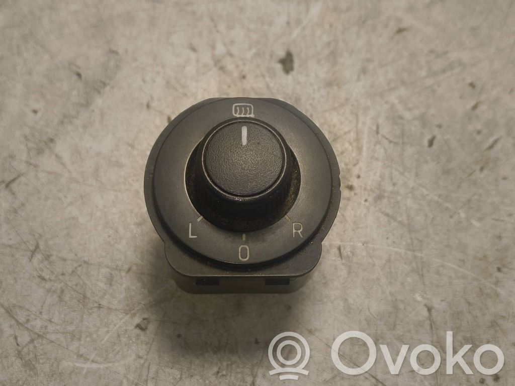 Skoda Octavia Mk3 (5E) Interruptor del espejo lateral 