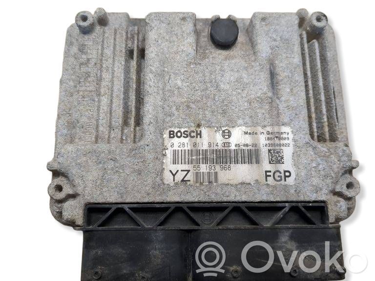 Opel Vectra C Engine control unit/module 