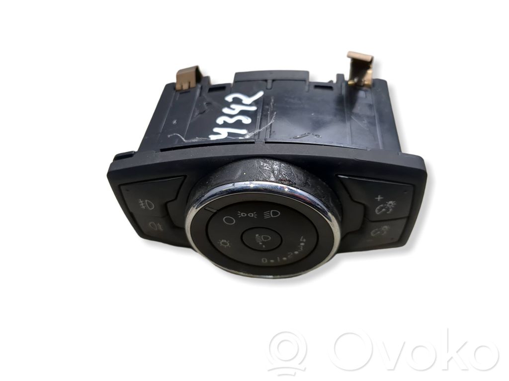 Ford B-MAX Light switch 