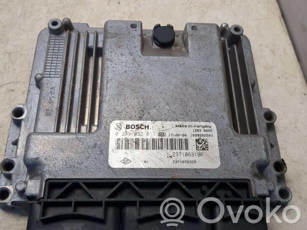 Renault Clio IV Engine control unit/module 