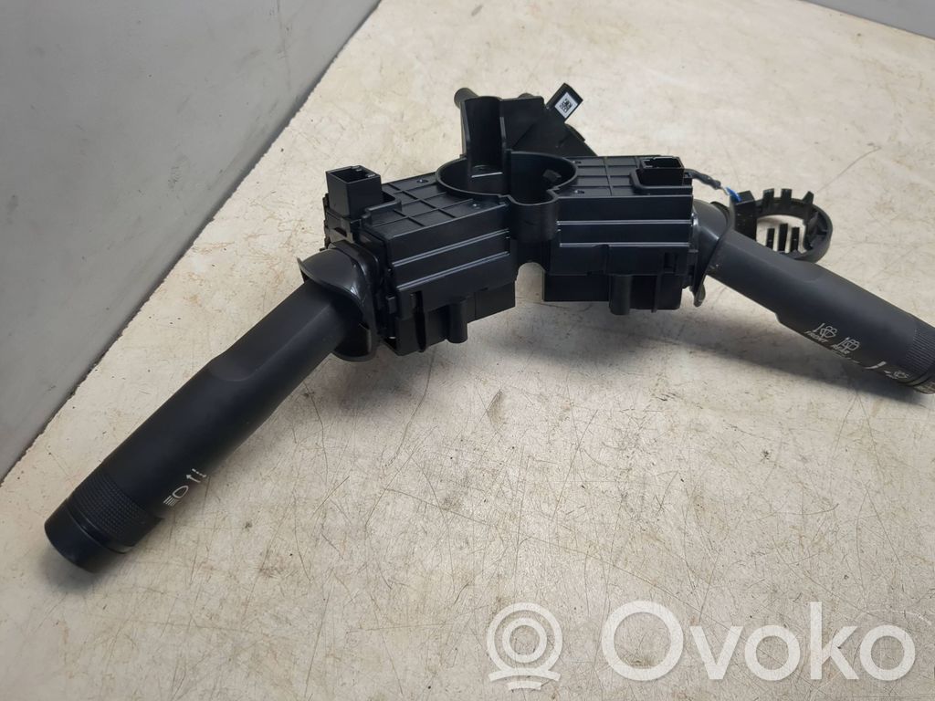 Opel Insignia A Wiper control stalk 