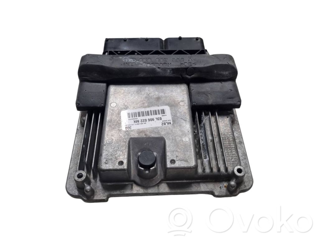 Audi A4 S4 B8 8K Engine control unit/module 