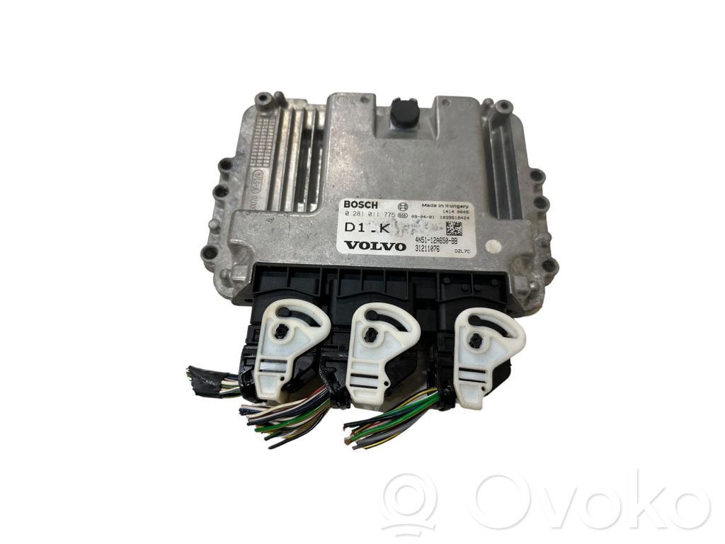 Volvo V50 Engine control unit/module 
